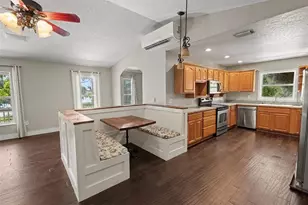 1740 Bayshore Dr, Terra Ceia, FL 34250 - Photo 9