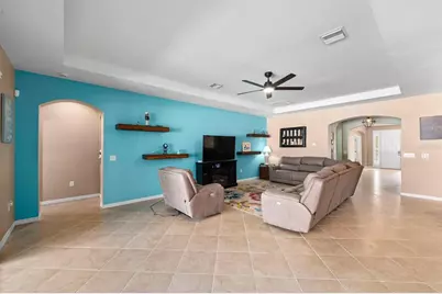 11403 Scribner Station Lane, Lithia, FL 33547 - Photo 7