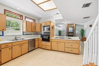 118 N Greenfield Avenue, Temple Terrace, FL 33617 - Photo 13