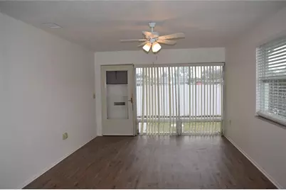 4357 Tahitian Gardens Circle #E, Holiday, FL 34691 - Photo 3