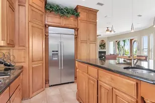 507 Driftwood Dr E, Palm Harbor, FL 34683 - Photo 23