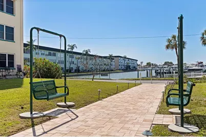 2960 59th Street S #210, Gulfport, FL 33707 - Photo 25