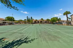 2725 Hidden Lake Blvd, Sarasota, FL 34237 - Photo 27