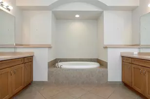 16022 Golden Lakes Drive, Wimauma, FL 33598 - Photo 29