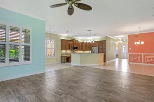 16022 Golden Lakes Drive, Wimauma, FL 33598 - Photo 17