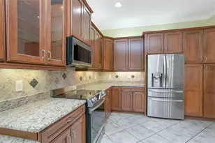 16022 Golden Lakes Drive, Wimauma, FL 33598 - Photo 7