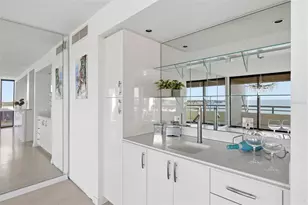 5700 Mariner St, Tampa, FL 33609 - Photo 15