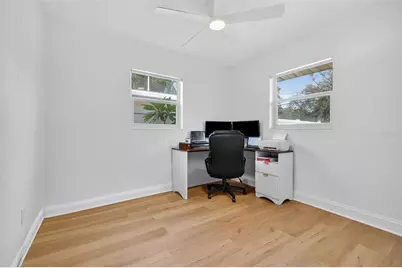 637 41st Avenue NE, Saint Petersburg, FL 33703 - Photo 23