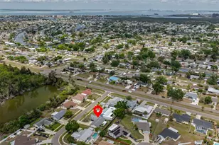 539 Red Mangrove Ln, Apollo Beach, FL 33572 - Photo 31