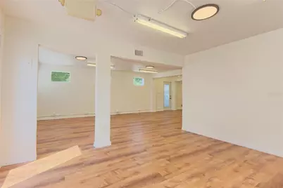 1200 40th Street S, Saint Petersburg, FL 33711 - Photo 11