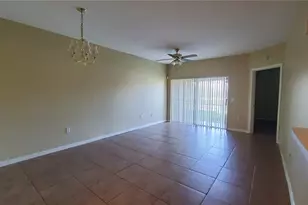 9612 Seadale Ct, Riverview, FL 33578 - Photo 7