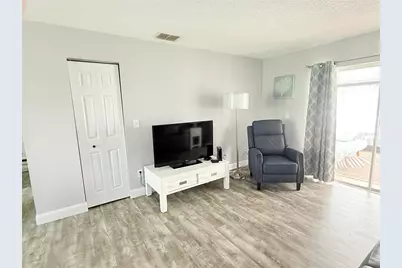 3357 38th Street S #C, Saint Petersburg, FL 33711 - Photo 5