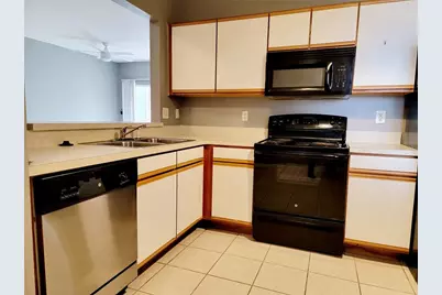 6410 Cypressdale Drive #201, Riverview, FL 33578 - Photo 3