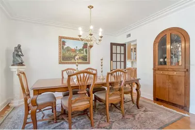 135 25th Avenue NE, Saint Petersburg, FL 33704 - Photo 9