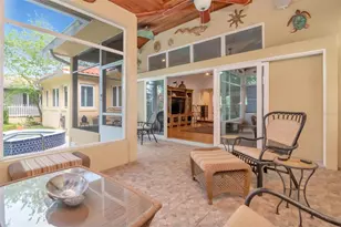 135 25th Ave NE, Saint Petersburg, FL 33704 - Photo 37