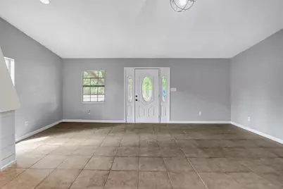 2602 S 69th Street, Tampa, FL 33619 - Photo 7