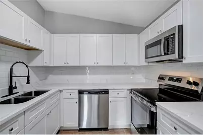 2602 S 69th Street, Tampa, FL 33619 - Photo 17