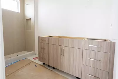 2071 Illinois Avenue NE, Saint Petersburg, FL 33703 - Photo 37