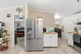 4810 Myrtle View Dr N, Mulberry, FL 33860 - Photo 11