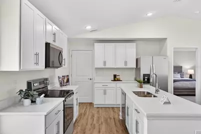 17173 Glenview Avenue, Port Charlotte, FL 33954 - Photo 11