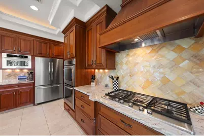 305 Eastleigh Drive, Belleair, FL 33756 - Photo 17