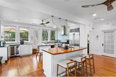 1803 Beach Drive SE, Saint Petersburg, FL 33705 - Photo 15