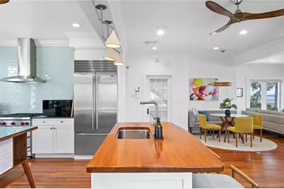 1803 Beach Drive SE, Saint Petersburg, FL 33705 - Photo 17