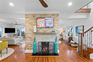 1803 Beach Dr SE, Saint Petersburg, FL 33705 - Photo 21