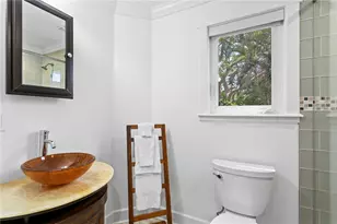 1803 Beach Dr SE, Saint Petersburg, FL 33705 - Photo 25
