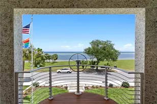 1803 Beach Dr SE, Saint Petersburg, FL 33705 - Photo 43