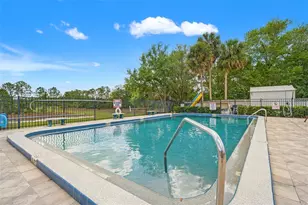 7400 Spring Hill Dr, Spring Hill, FL 34606 - Photo 7