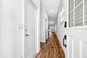 4413 W Gray St, Tampa, FL 33609 - Photo 17