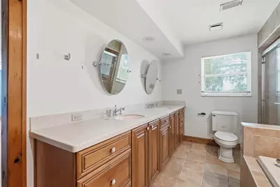 8731 Lithia Pinecrest Road, Lithia, FL 33547 - Photo 31