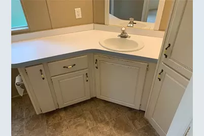 8731 Lithia Pinecrest Road, Lithia, FL 33547 - Photo 17