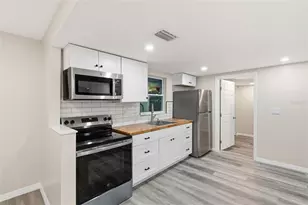 903 Vine Ave, Clearwater, FL 33755 - Photo 13