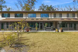 1637 SE Paradise Cir, Crystal River, FL 34429 - Photo 35