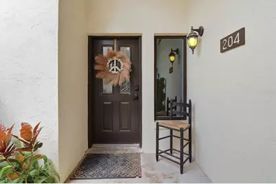 1637 SE Paradise Circle #204, Crystal River, FL 34429 - Photo 3