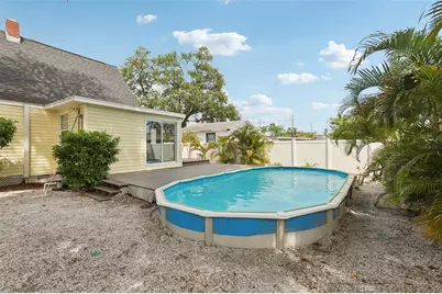 2222 51st Street S, Gulfport, FL 33707 - Photo 29