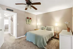 10034 64th Ave N, Saint Petersburg, FL 33708 - Photo 21