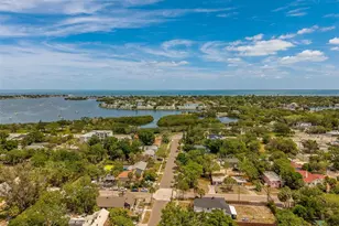 636 37th Ave S, Saint Petersburg, FL 33705 - Photo 75