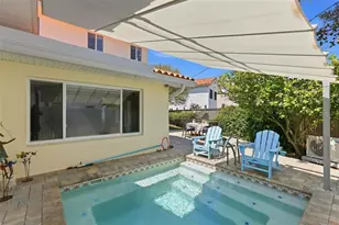 125 23rd Ave NE, Saint Petersburg, FL 33704 - Photo 37