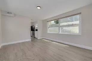 4012 21st St N, Saint Petersburg, FL 33714 - Photo 13