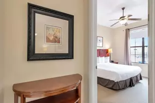13941 Clubhouse Dr, Tampa, FL 33618 - Photo 29