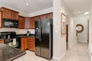 13941 Clubhouse Dr, Tampa, FL 33618 - Photo 17