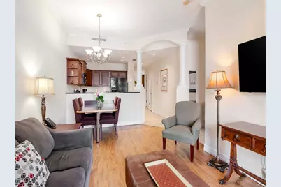 13941 Clubhouse Dr #105, Tampa, FL 33618 - Photo 3