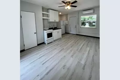 707 Rosery Road NW #2, Largo, FL 33770 - Photo 3