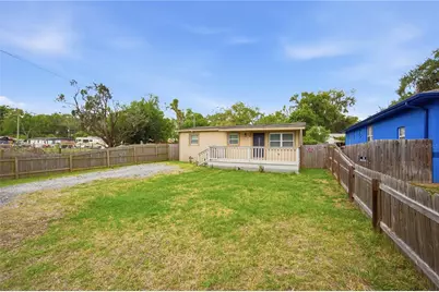 38714 Island Avenue, Dade City, FL 33525 - Photo 3