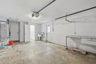 1039 Clairborne St, Holiday, FL 34690 - Photo 19