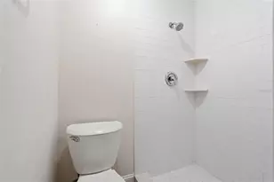 1039 Clairborne St, Holiday, FL 34690 - Photo 15