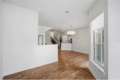 604 Seascape Way, Tampa, FL 33602 - Photo 9